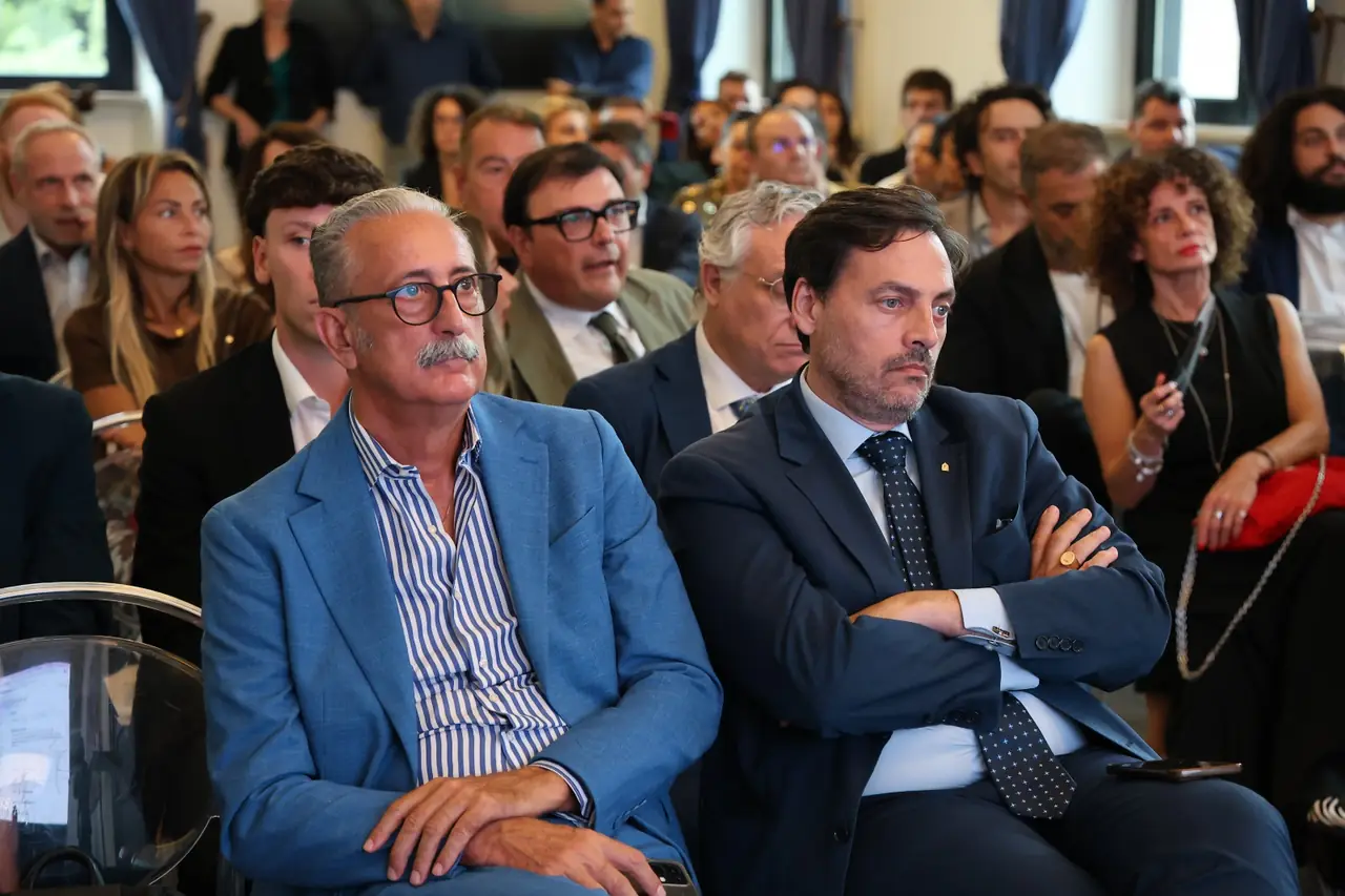 Convention UNICESD Olympo del 18 settembre 2026: le prime file, durante gli interventi