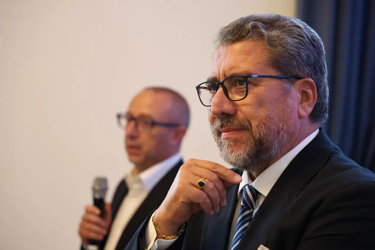 Convention UNICESD Olympo del 18 settembre 2026: calogero Di Carlo in ascolto al tavolo dei relatori